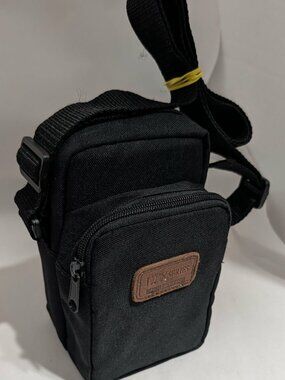 Vtg Tamrac Camera Bag, LXI Series, 4" X 7" X 3.5", Shoulder strap, Belt loop